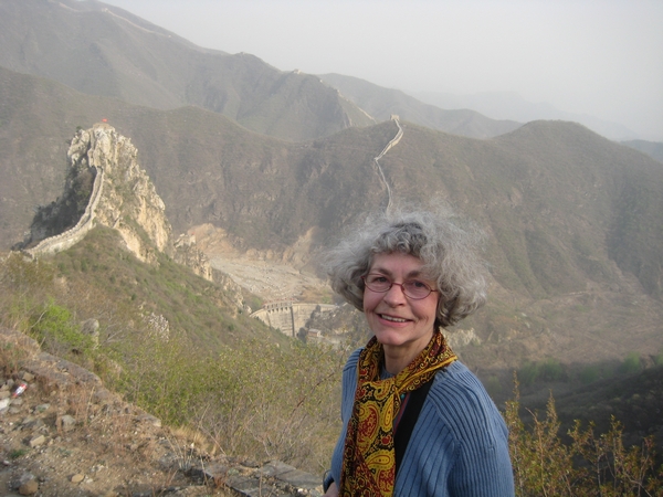 Portrait de l'artiste sur la muraille de Chine